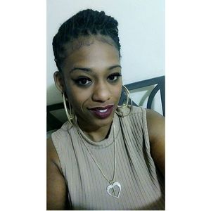 Meet your Posher, Keke